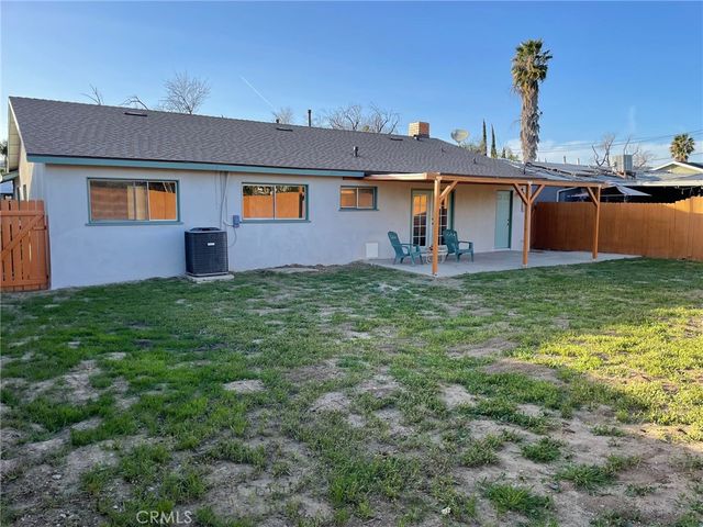 6612 Gross Avenue, West Hills, CA 91307