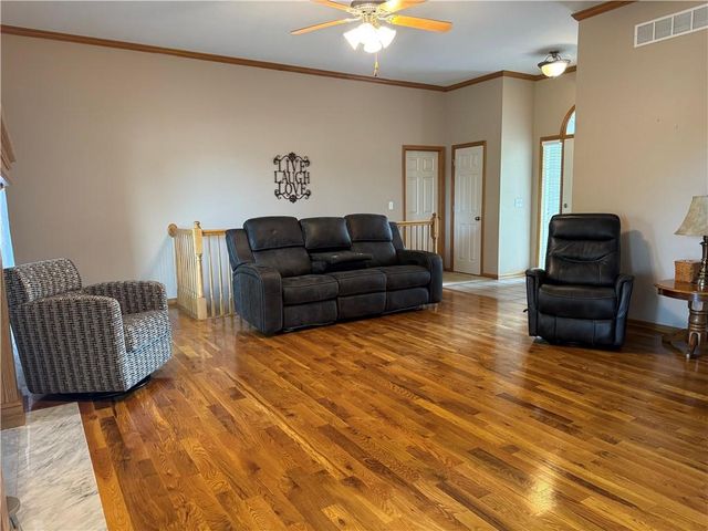 1410 BRIDGET Boulevard, Pleasant Hill, MO 64080
