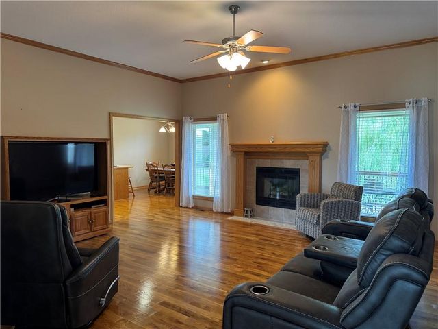 1410 BRIDGET Boulevard, Pleasant Hill, MO 64080