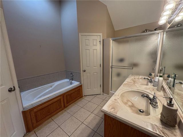 1410 BRIDGET Boulevard, Pleasant Hill, MO 64080