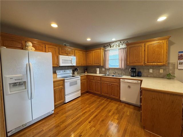 1410 BRIDGET Boulevard, Pleasant Hill, MO 64080