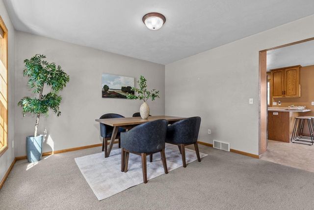 W5894 SWEET CLOVER DRIVE, Appleton, WI 54915