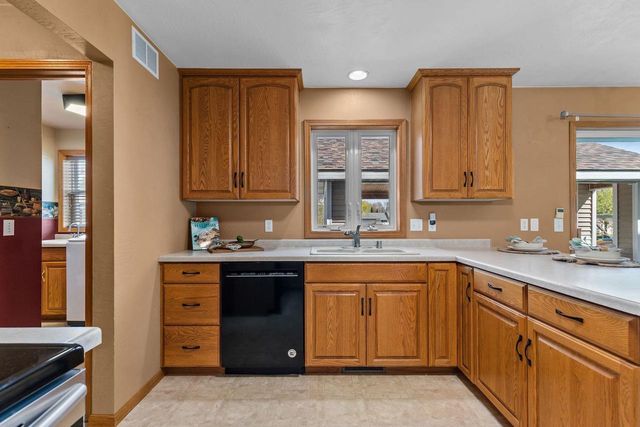 W5894 SWEET CLOVER DRIVE, Appleton, WI 54915