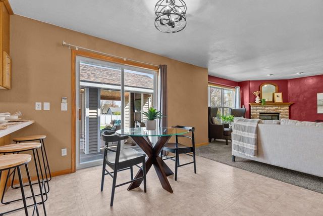 W5894 SWEET CLOVER DRIVE, Appleton, WI 54915