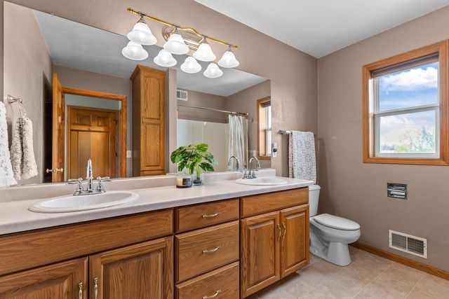 W5894 SWEET CLOVER DRIVE, Appleton, WI 54915