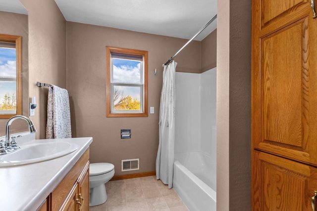 W5894 SWEET CLOVER DRIVE, Appleton, WI 54915