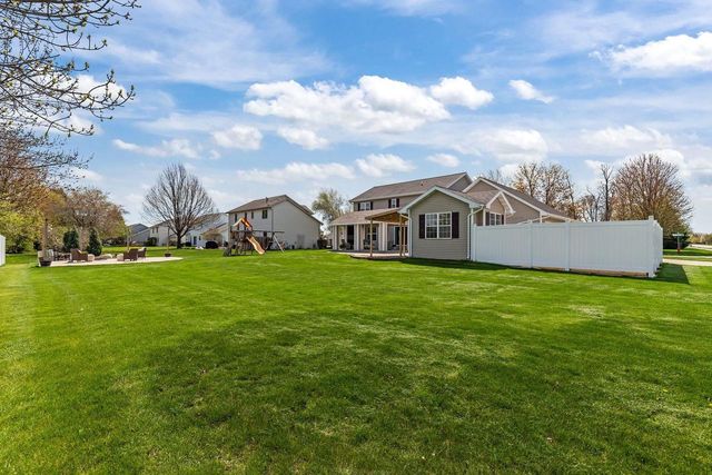 W5894 SWEET CLOVER DRIVE, Appleton, WI 54915