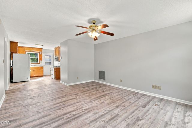 5601 Sky Lane Drive, Durham, NC 27704