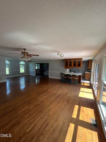 5601 Sky Lane Drive, Durham, NC 27704