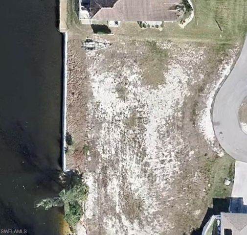 3006 NW 43rd PL, Cape Coral, FL 33993