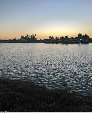 3006 NW 43rd PL, Cape Coral, FL 33993