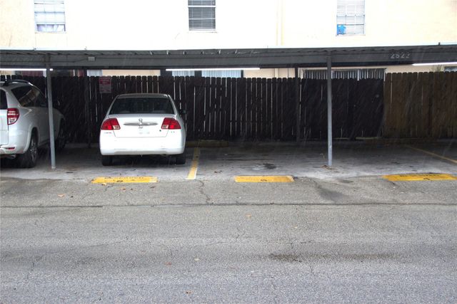 2574 Marilee Lane 2, Houston, TX 77057