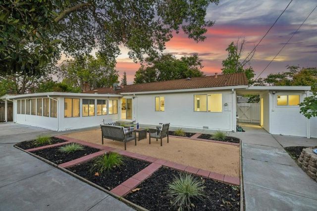 10435 Pineville Avenue, Cupertino, CA 95014