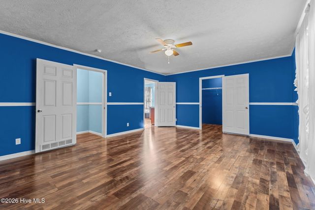 254 Gaston Drive, Bladenboro, NC 28320