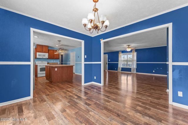 254 Gaston Drive, Bladenboro, NC 28320