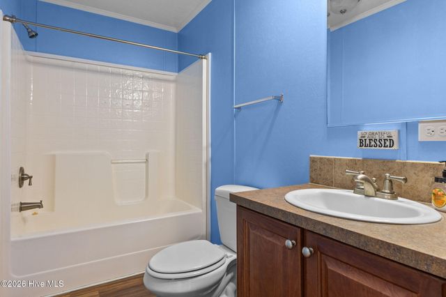 254 Gaston Drive, Bladenboro, NC 28320