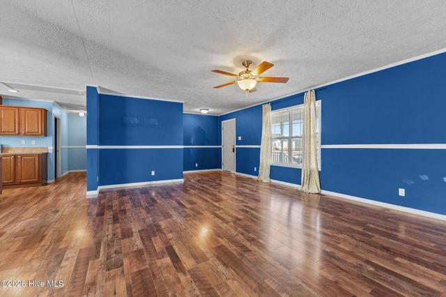 254 Gaston Drive, Bladenboro, NC 28320