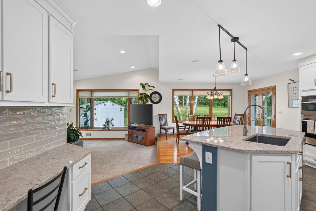 235 W Park Road, Hopkins, MN 55343 — photo 2
