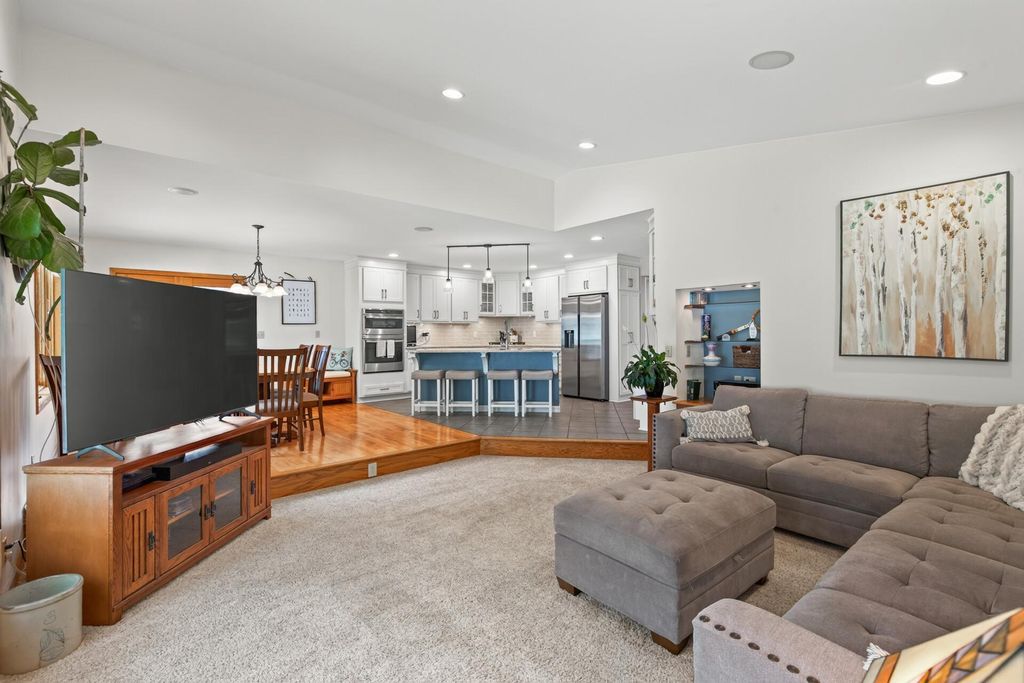 235 W Park Road, Hopkins, MN 55343 — photo 5