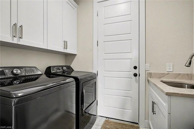 1732 SW 17th AVE, Cape Coral, FL 33991