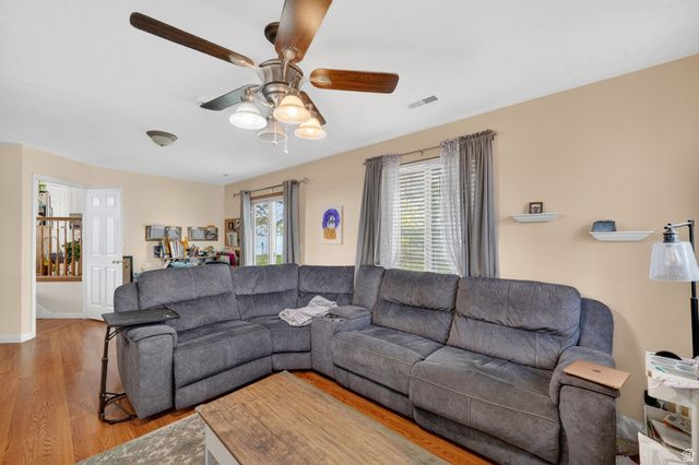 4975 W MCGINNIS LN, West Jordan, UT 84081