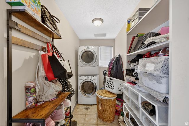 4975 W MCGINNIS LN, West Jordan, UT 84081