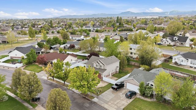 4975 W MCGINNIS LN, West Jordan, UT 84081