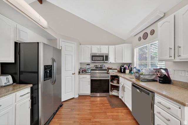4975 W MCGINNIS LN, West Jordan, UT 84081