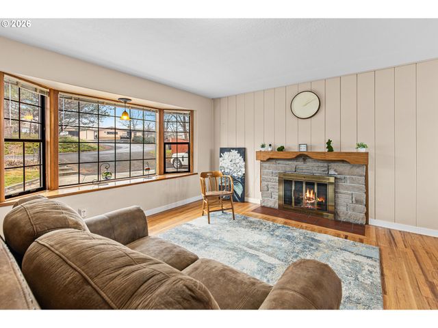 11 Ne NELSON Dr, Pendleton, OR 97801