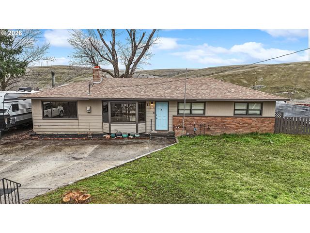 11 Ne NELSON Dr, Pendleton, OR 97801