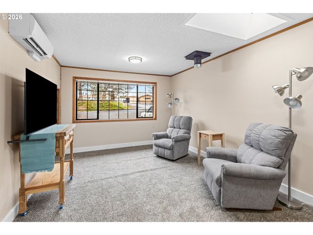 11 Ne NELSON Dr, Pendleton, OR 97801