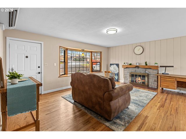 11 Ne NELSON Dr, Pendleton, OR 97801
