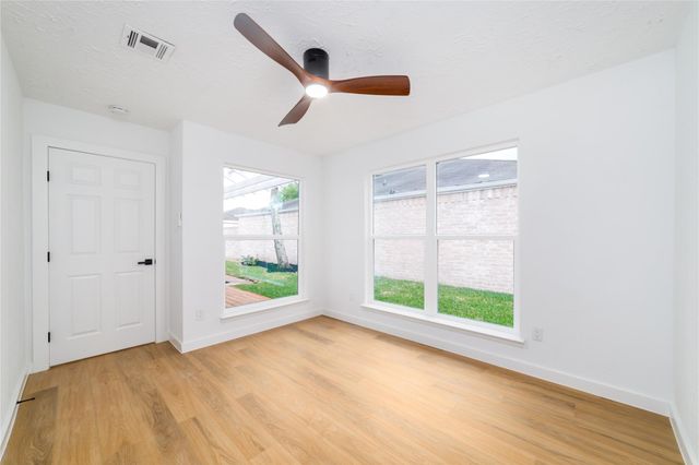 16127 Ridgegreen Drive, Houston, TX 77082