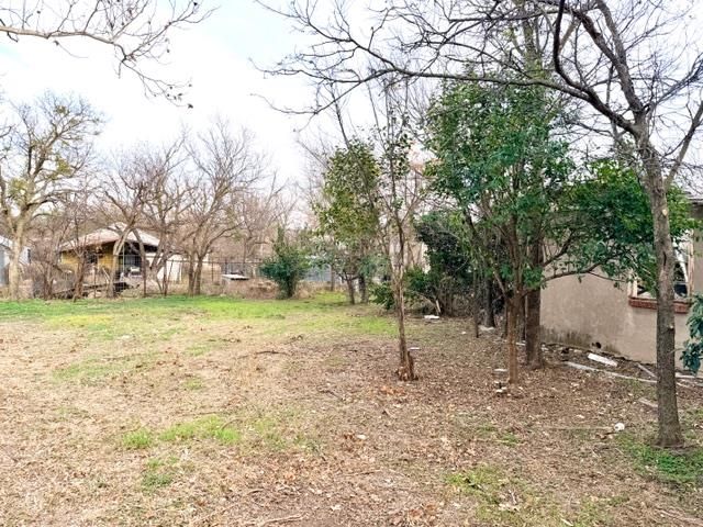 1608 School ST, Goldthwaite, TX 76844