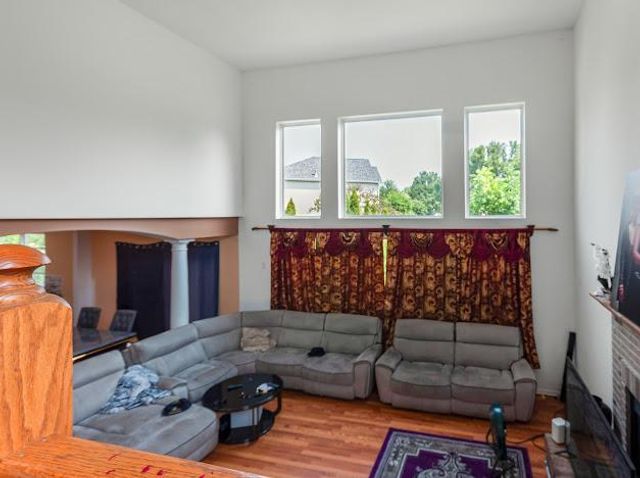 829 Lindsey Lane, Bolingbrook, IL 60440