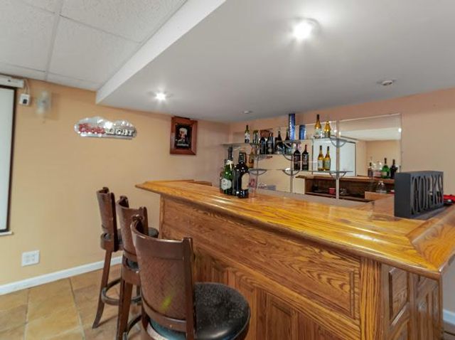 829 Lindsey Lane, Bolingbrook, IL 60440