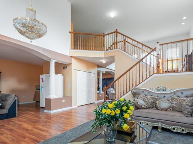 829 Lindsey Lane, Bolingbrook, IL 60440