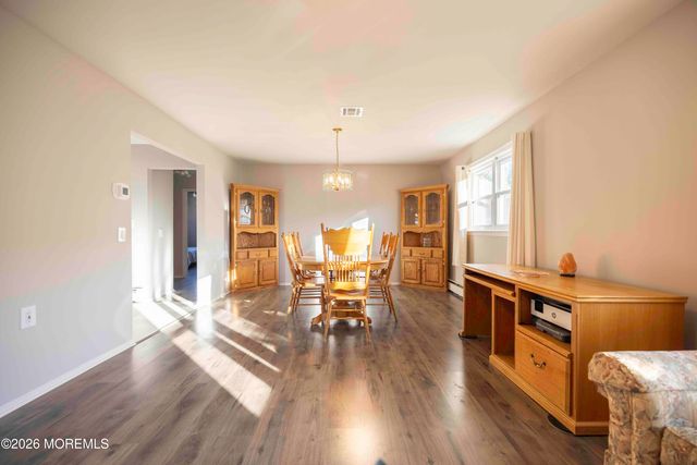 91 Cabrillo Boulevard, Toms River, NJ 08757