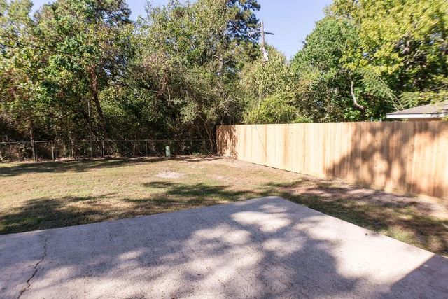 3312 Old Houston Road, Huntsville, TX 77340
