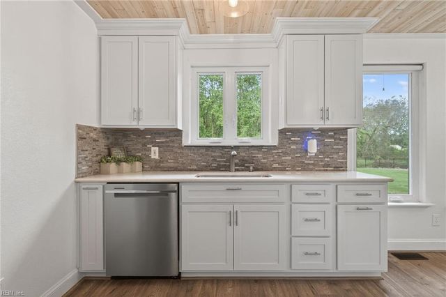 3449 Robinson RD, Virginia Beach, VA 23456