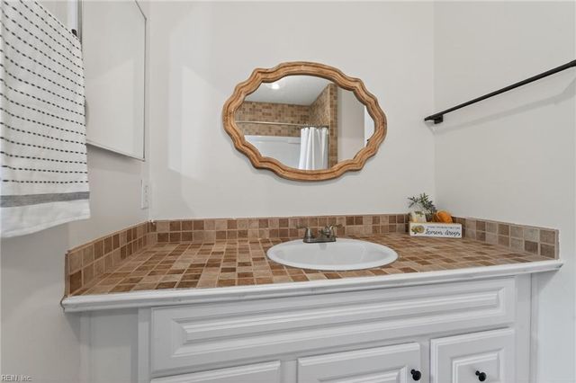 3449 Robinson RD, Virginia Beach, VA 23456