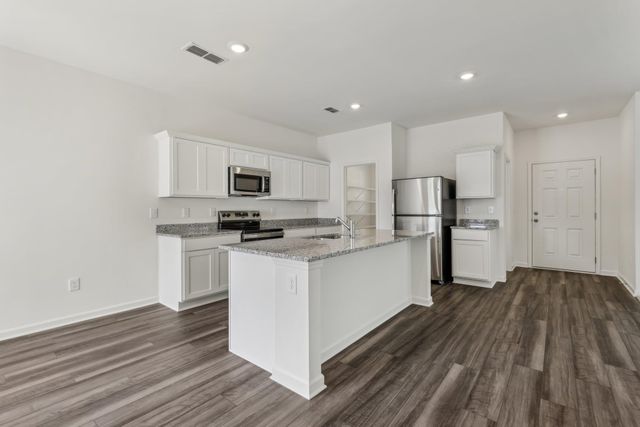 117 Liam WAY, Taylor, TX 76574