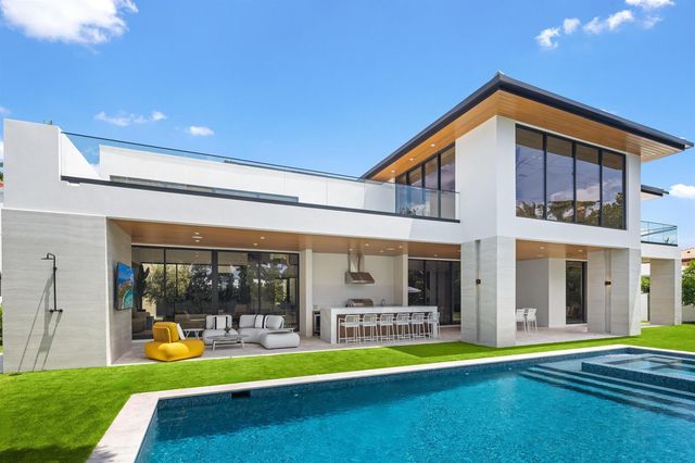 1351 Cocoanut Road, Boca Raton, FL 33432