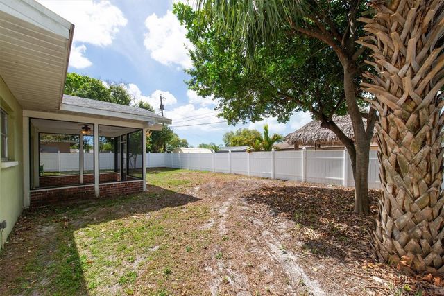 1040 BRITTON STREET, Largo, FL 33770