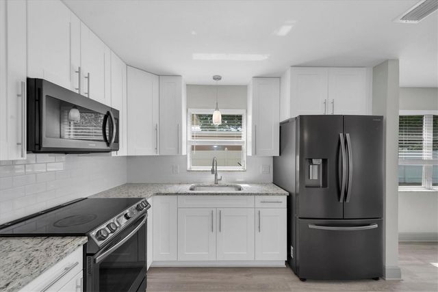 1040 BRITTON STREET, Largo, FL 33770