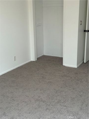 950 W Lambert 11, La Habra, CA 90631