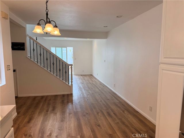 950 W Lambert 11, La Habra, CA 90631