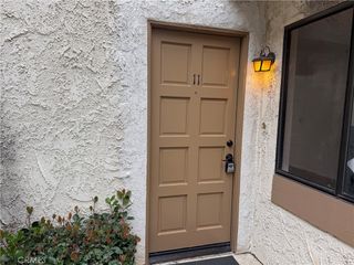 950 W Lambert 11, La Habra, CA 90631