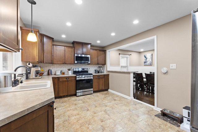 3300 S 66th STREET, Milwaukee, WI 53219