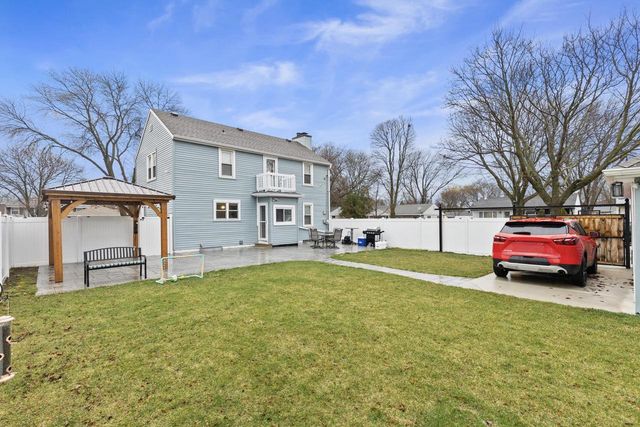 3300 S 66th STREET, Milwaukee, WI 53219